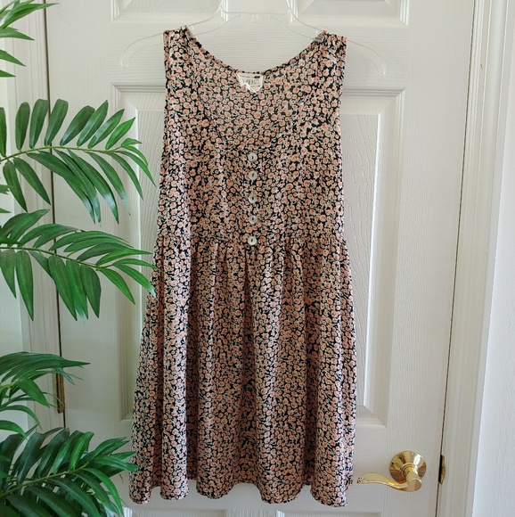 La Hearts Dresses & Skirts - SOLD! LA Hearts Floral Button Dress